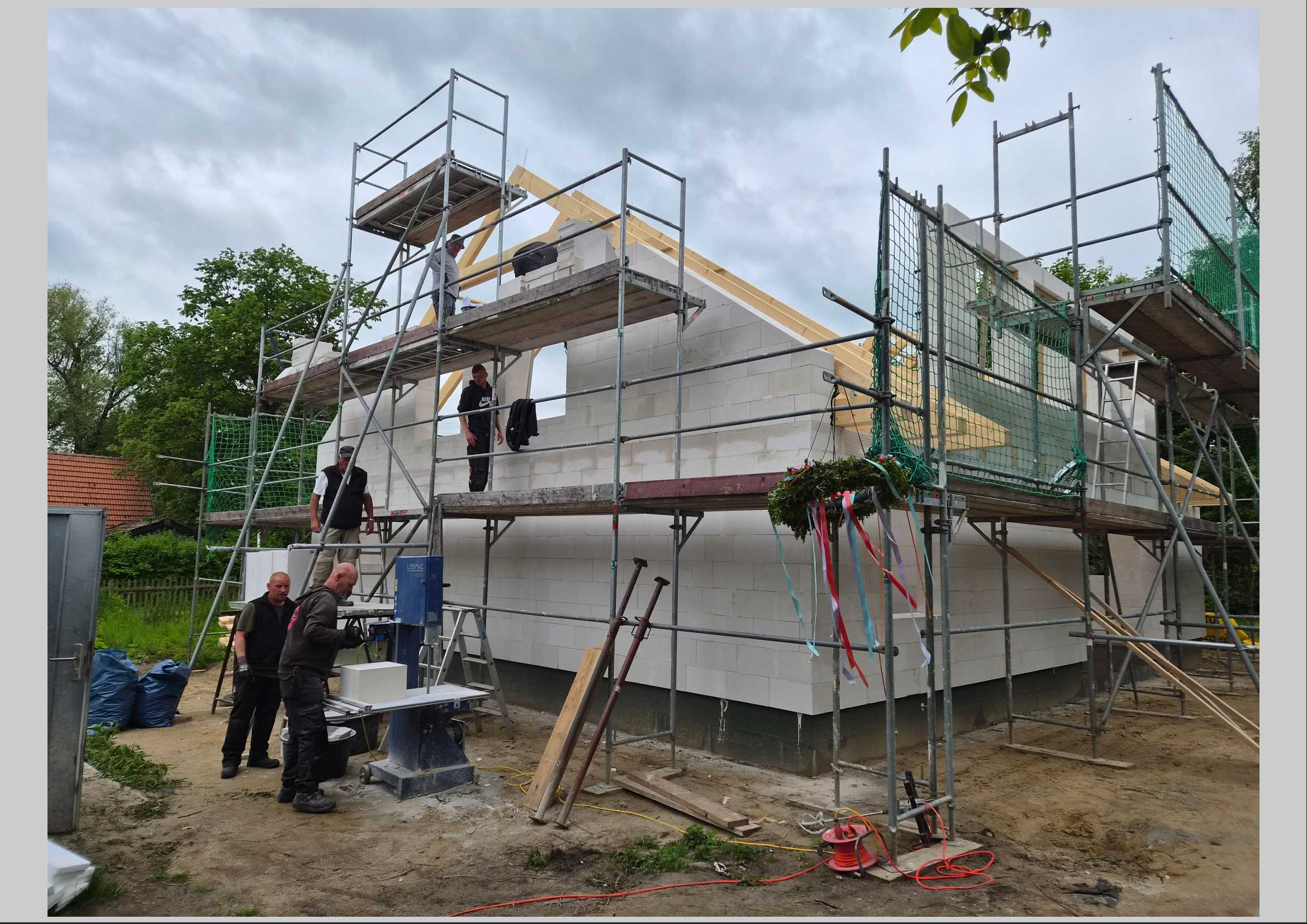 M�ller Kossow Dachstuhl